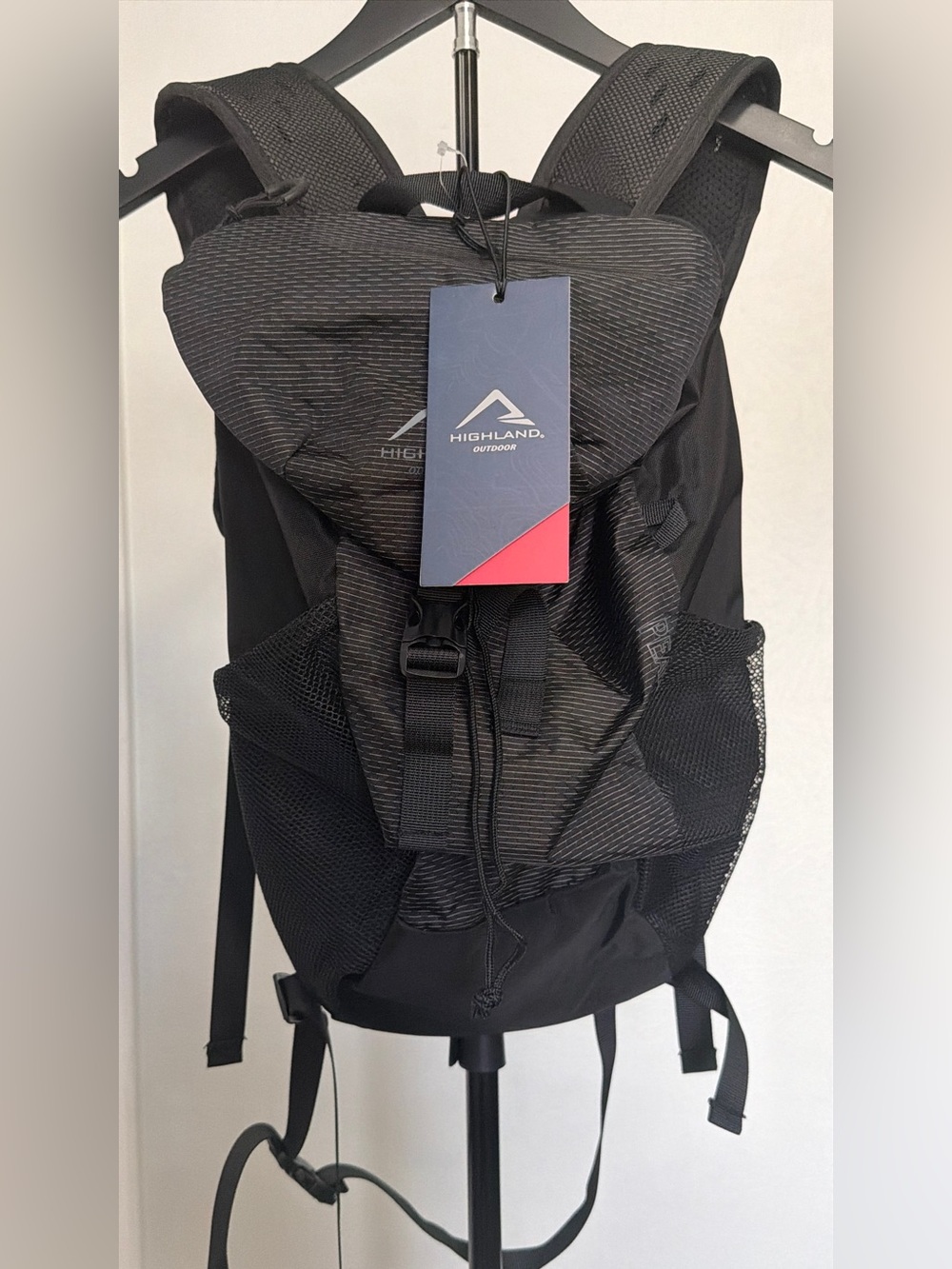 Black Men's Daypack Backpack